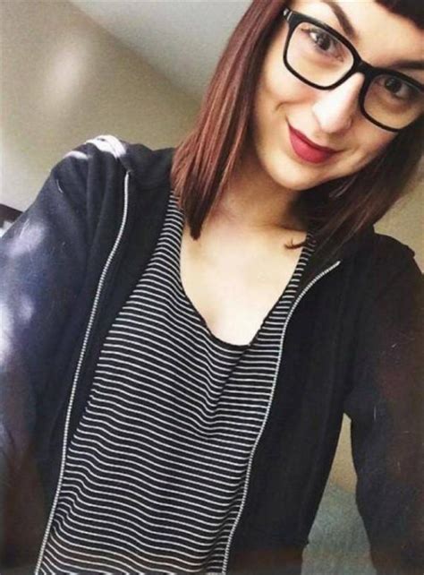 Hot Girls With Glasses KLYKER
