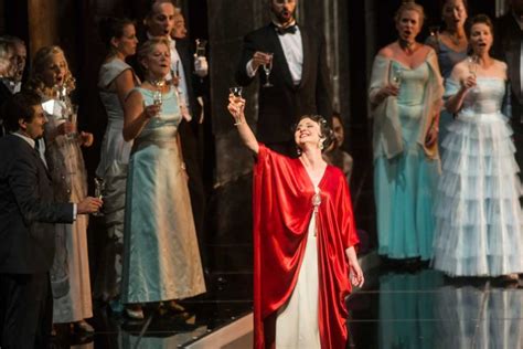 La Traviata In Der Deutschen Oper Berlin Am Mysoundbook