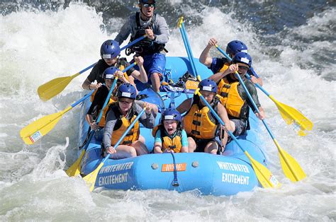 Whitewater Rafting On The American River For Beginners