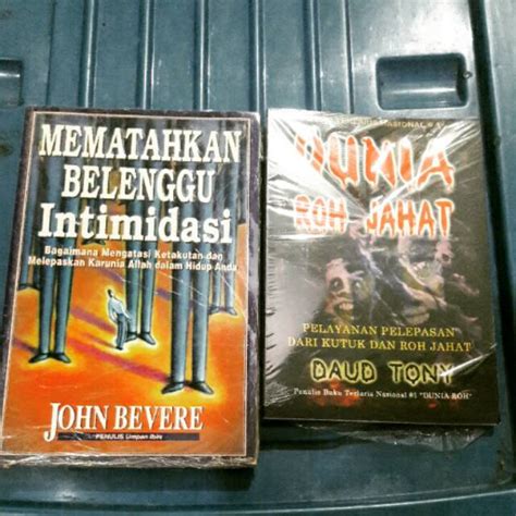 Jual Buku Rohani Mematahkan Belenggu Intimidasi Shopee Indonesia