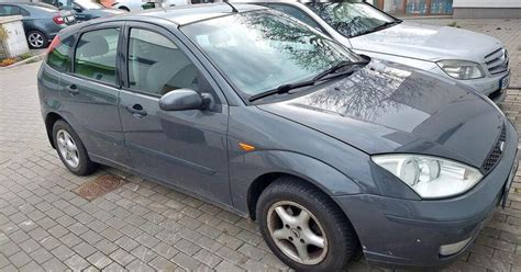 Bazar Prodej Ford Focus Zetec Kw Manu L Ojet Benz N Rok