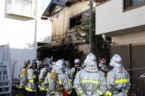 横浜・鶴見区の住宅で火事 木造2階建て全焼、70代男性1人けが カナロコ By 神奈川新聞