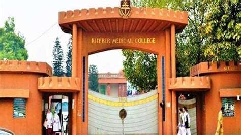 Khyber Medical College, Peshawar – Admissions Info & Updates