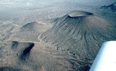 CINDER CONE VOLCANOES - Ethan's Earth Science Website