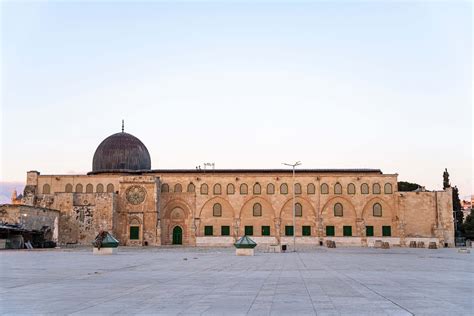 Tour Ke Masjidil Aqsa Terbaik Di Surabaya