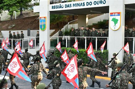 Comando Militar Do Leste Comandante Militar Do Leste Realiza Primeira