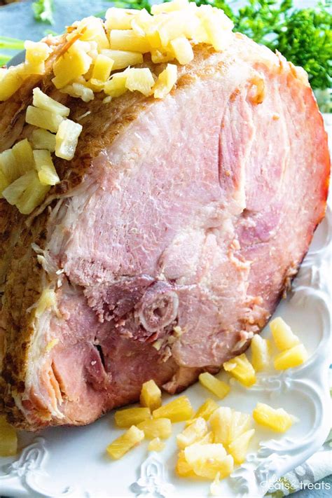 Crock Pot Brown Sugar Pineapple Ham ~ Savory Ham With A Brown Sugar Glaze And Pineapple Slow