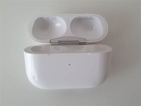 MagSafe Ladecase für Apple AirPods Pro Kaufen auf Ricardo