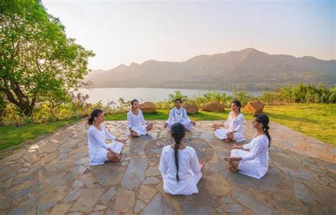 11 Best Wellness Retreats In India To Heal And Rediscover Yourself