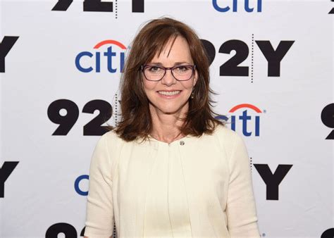 Sally Field Net Worth - Celebrity Net Worth Sally Field Net Worth