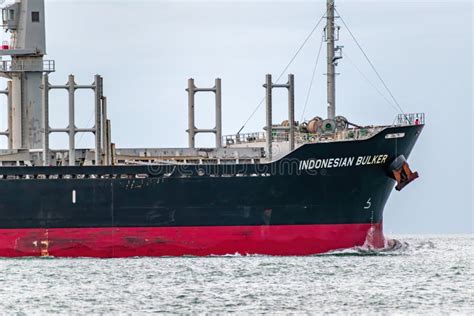 Massengutschiff Priscilla Kommt Am Hafen Von Barbers Point In Oahu An