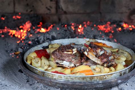 Croatian Peka Recipe How To Make The Most Delicious Veal Or Lamb Roast