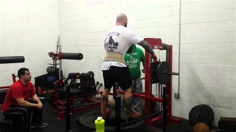 My Visit To Westside Barbell Using The Belt Squat Machine With Tom Youtube