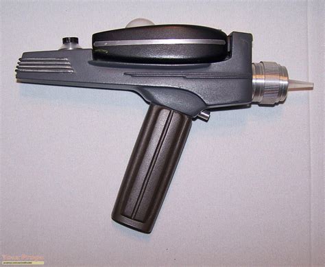 Star Trek The Original Series Ed Miarecki Phaser Replica TV Series Prop