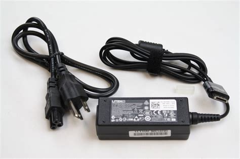 Original Dell 19V 1 58A 30W D28MD AC Adapter Charger For Dell Latitude