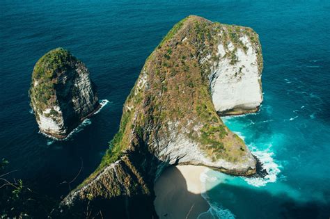 Tips To Explore And Enjoy The Exotic Kelingking Beach In Nusa Penida Exploring Nusa Penida