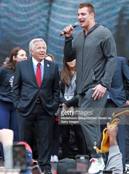 68 Patriots Super Bowl Rings Photos And High Res Pictures Getty Images