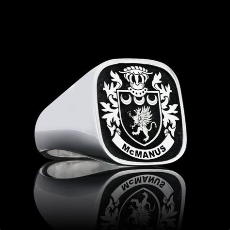 McManus Family Crest – Heraldic Jewelry