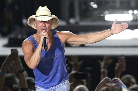 Kenny Chesney's 'Here and Now' Teases Forthcoming Album