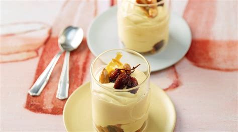 Mousse Allo Zabaione Mandorle E Uva Passa Sale Pepe