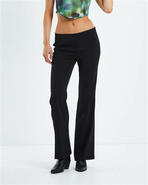 Alice In The Eve Kinsley Low Rise Bootcut Pants Airrobe