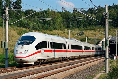 Siemens Presents Velaro Novo Vd Mais