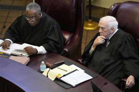 Mississippi Justices Hear Arguments Over Appointed Vs Elected Judges