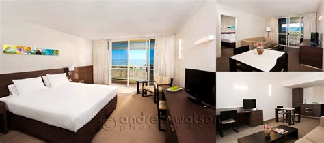 Cairns Hotel & Resort Photography - Image of Mercure Harbourside ...