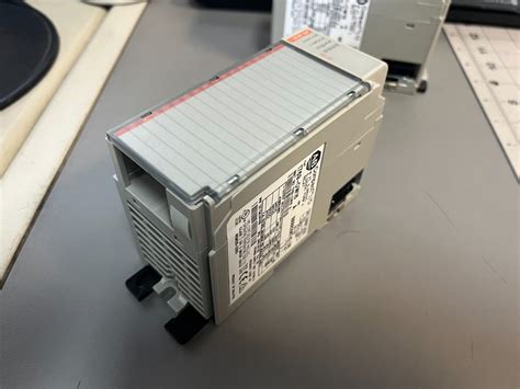 Allen Bradley Ow Compact I O Relay Output Module Ebay