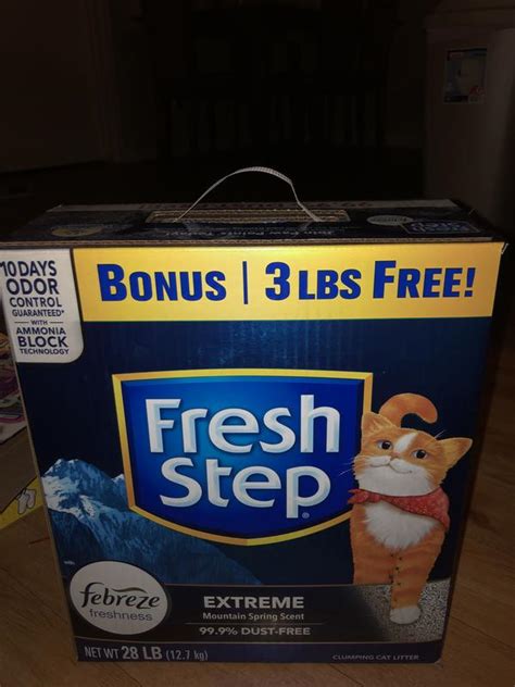 Fresh Step Extreme Mountain Spring Scented Clumping Cat Litter With