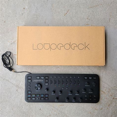 Loupedeck Plus ループデックプラス 写真動画編集用 PC周辺機器