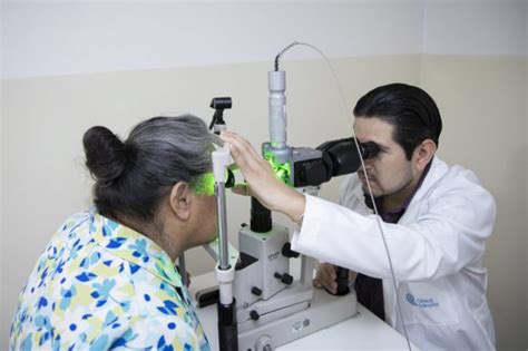 Láser Argón Para Lesiones De La Retina Clinica Sancho