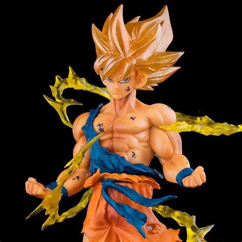 Figura Goku Super Sayajin Dragon Ball Z Cm Universo Ucomics