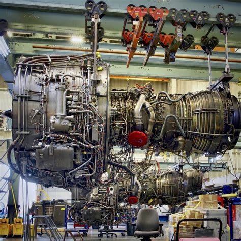 Two Iae V2500 Engines On Airbus 319320 At San Francisco International