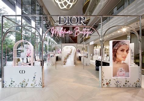 Christian Dior Miss Dior Millefiori Pop Up Store Matsuzakaya Nagoya Japan