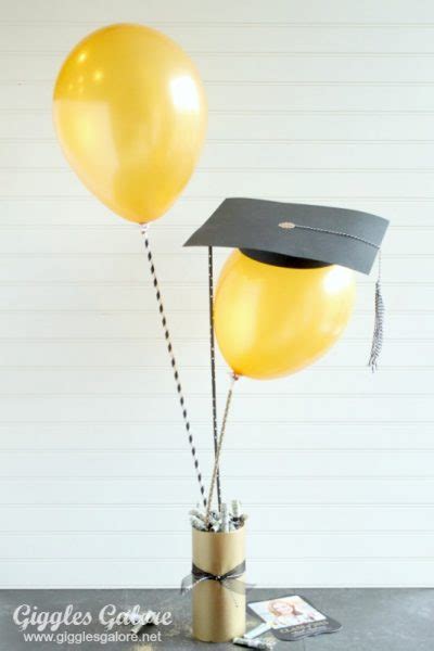 Diy Graduation Balloon Cap And Tassel T Decoration Idea