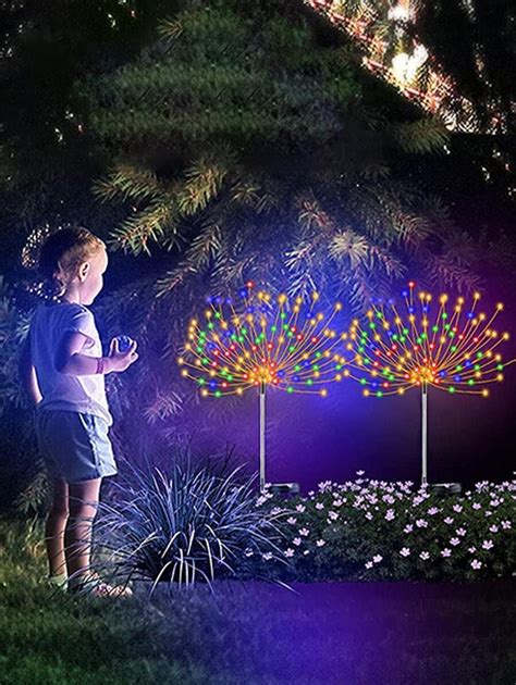 Solar Fireworks Lights Outdoor Waterproof 8 Lighting Modes 200 LEDs