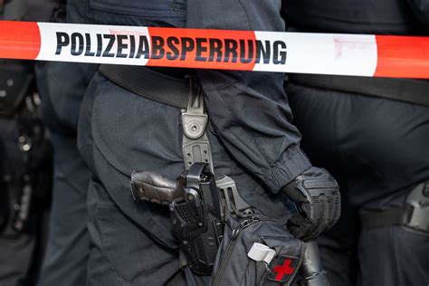 Razzien Gegen Mutma Liche Schleuser In G Rlitz Und Leipzig