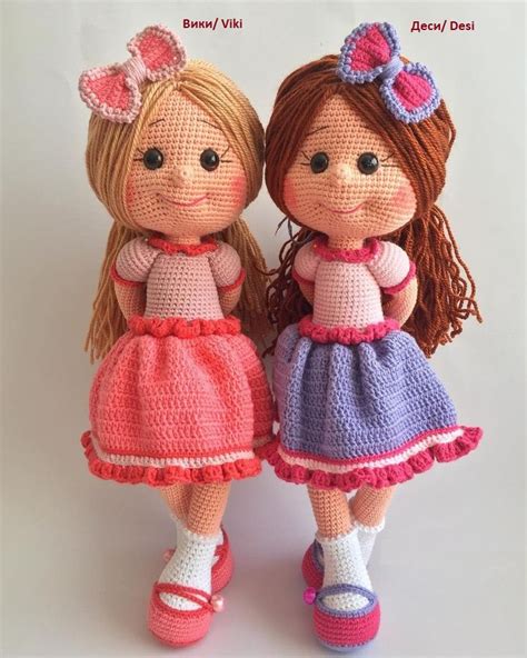 Плетени кукли близначки Вики и Деси
