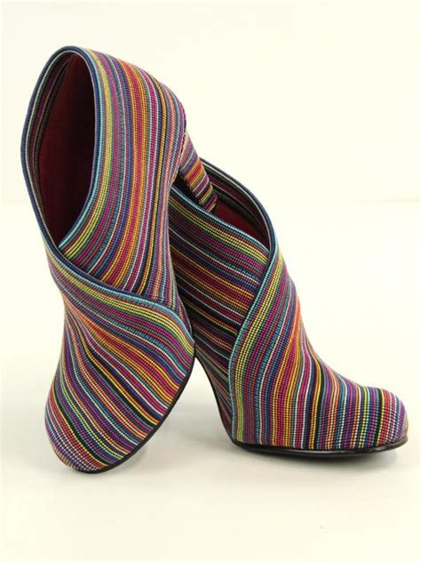 Mooie Enkelllaarsjes Bedekt Met Textiel Gemerkt United Nude Kringwinkel