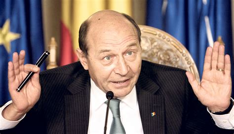 Traian Basescu Intrebari Politicalinescu