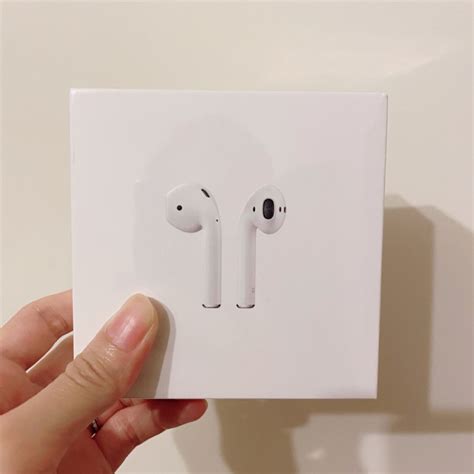 全新未拆封 Apple Airpods 2 第二代無線耳機 型號a2031 A2032 充電盒 2019年製 蝦皮購物