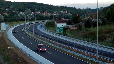 Autoput Sarajevo Beograd Ko Ostaje Izoliran Dw