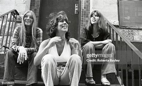 Mary Weiss Shangri Las Photos and Premium High Res Pictures - Getty Images