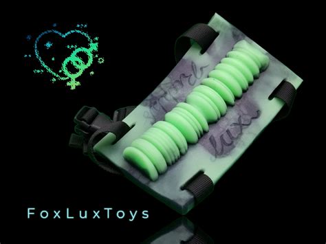 Straps GRINDER SEX TOY Adult Toy For Women Rubbing Sex Toy Texture
