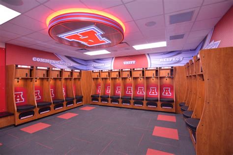 Arrowhead Union High School Locker Room Jp Cullen