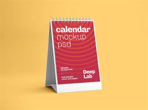 Free Realistic Desk Calendar Mockup PSD