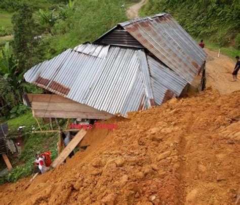 Longsor Kepung Kecamatan Mappak Tana Toraja Akses Warga Lumpuh Total