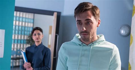 Hollyoaks Spoiler Scott Drinkwells Life Hangs In Balance As He Tries