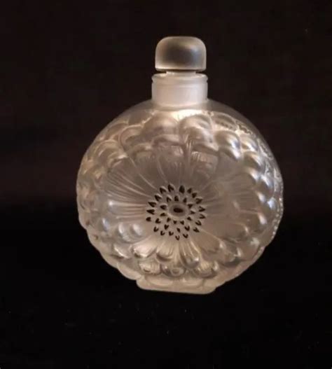 Flacon De Garniture De Toilette En Cristal Mod Le Dahlia Lalique N